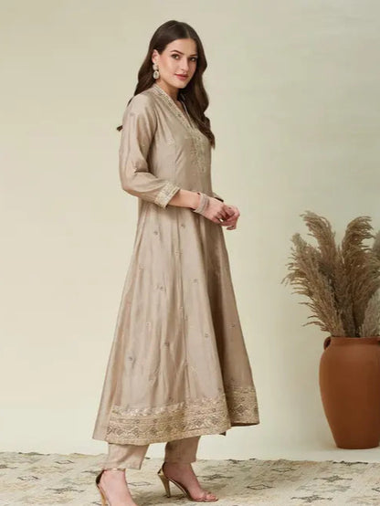 Beige Embroidered Kurta Set with Purple Dupatta - My Store
