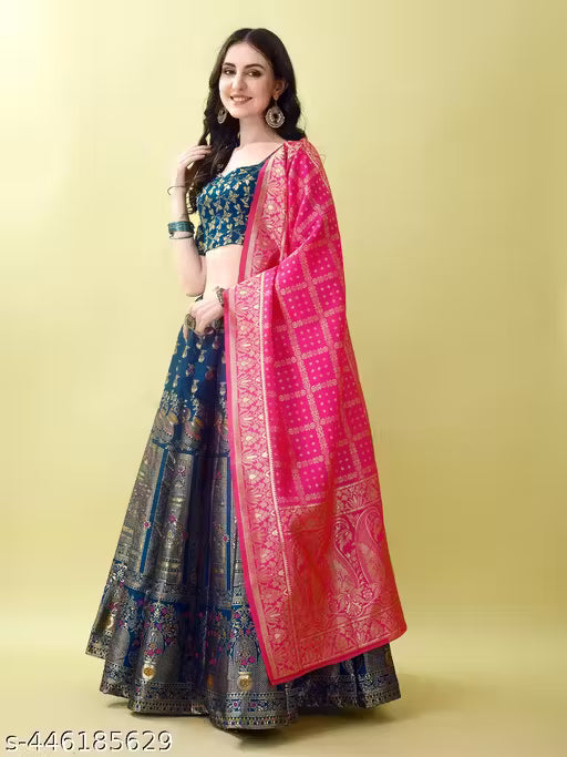 "Devyani" Festive Set